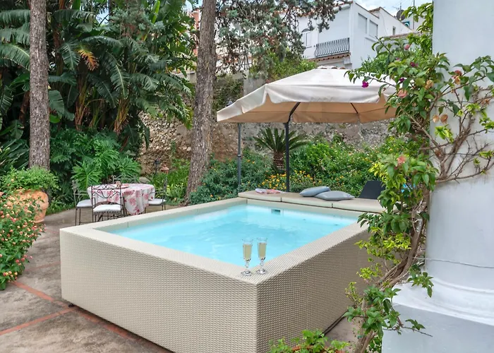 וילה La Capperina *