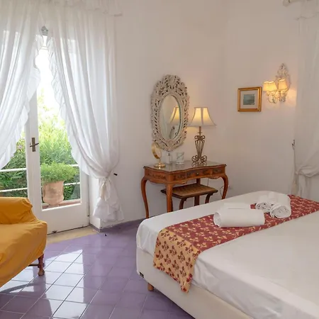 La Capperina * Capri