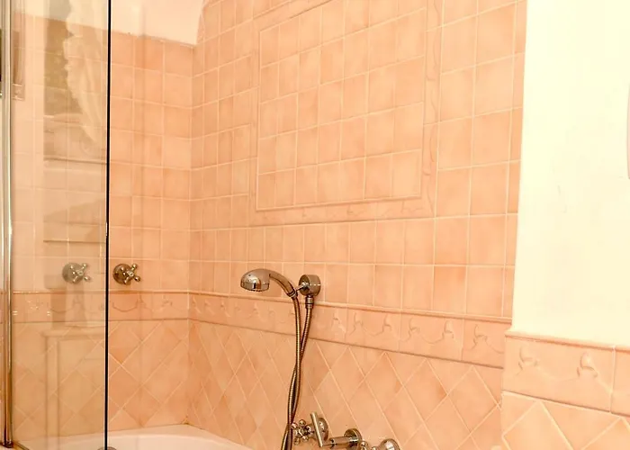 فيلة La Capperina